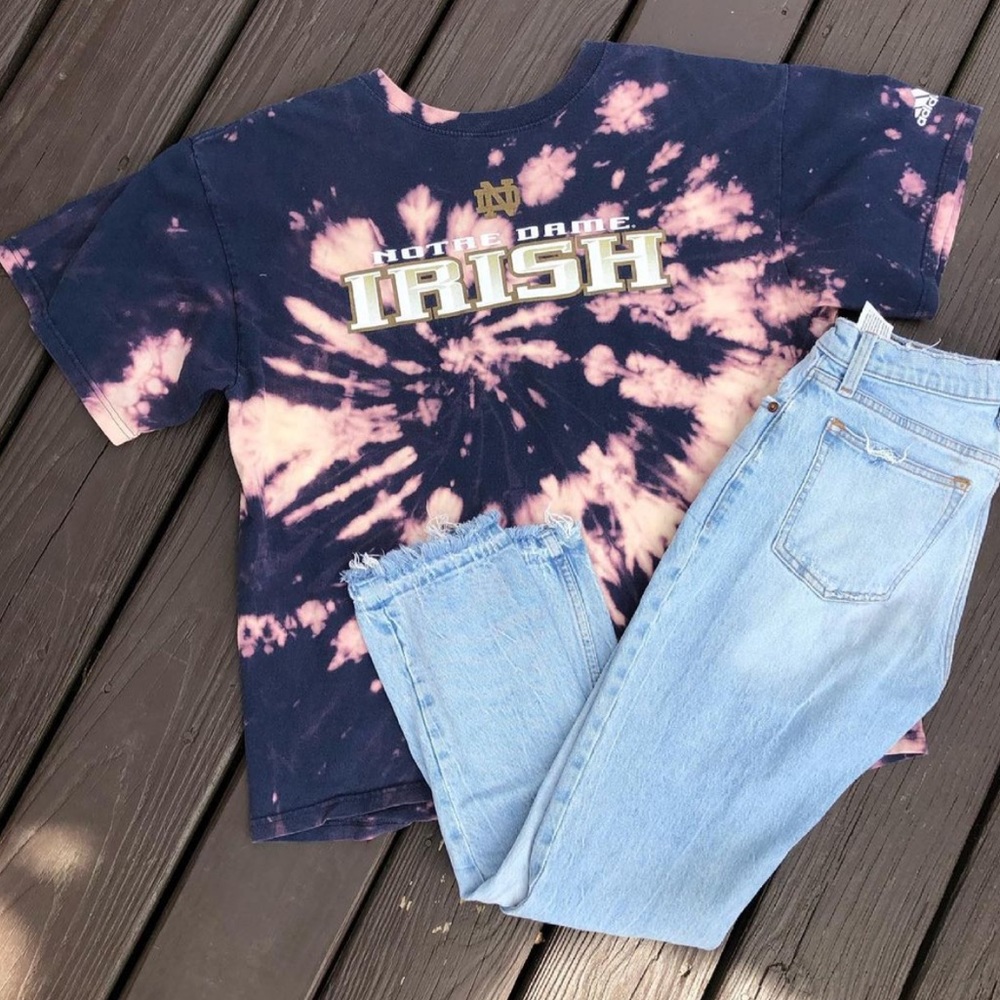 Notre Dame acid wash tee